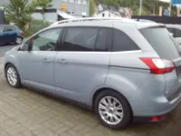 Używany Ford Grand C-Max Titanium 163 KM (119 kW) 2012 Srebrny Minivan