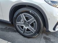 Gebraucht Mercedes GLC300 AMG 258 PS (189 kW) 2024 Polarweiß SUV