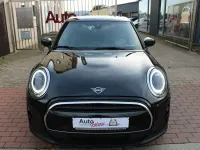Gebraucht Mini Cooper Classic 136 PS (100 kW) 2023 Schwarz Kleinwagen