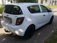 Gebraucht Chevrolet Aveo 72 PS (52 kW) 2012 Weiß Kleinwagen