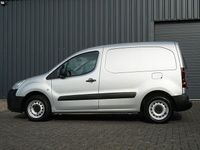 Gebraucht Peugeot Partner Premium 75 PS (55 kW) 2016 Silber Van / Kleinbus