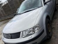 Second-hand VW Passat 101 CP (74 kW) 2000 Gri Break