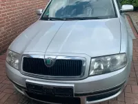 Gebraucht Skoda Superb 2002 Silber Limousine