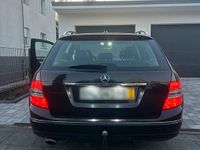 Gebraucht Mercedes C220 Avantgarde 170 PS (125 kW) 2011 Schwarz Kombi