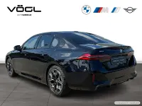 Neu BMW 530e M Sport 299 PS (219 kW) 2026 Carbonschwarz Limousine