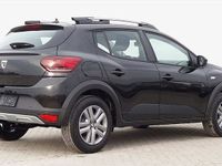 gebraucht Dacia Sandero Stepway III 1,0 TCe Automatik Comfort DAB LED NAVI KAMERA