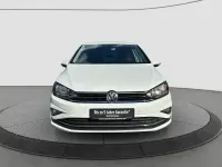 Gebraucht VW Golf VII United 150 PS (110 kW) 2020 Weiss Van / Kleinbus