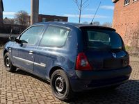 Gebraucht Renault Clio II 75 PS (55 kW) 2003 Blau Kleinwagen