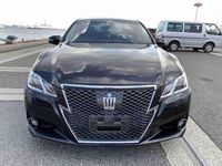 Gebraucht Toyota Crown 318 PS (233 kW) 2013 Precious black metallic Limousine