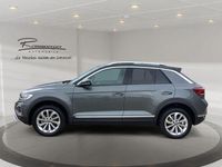 Gebraucht VW T-Roc Style 150 PS (110 kW) 2024 Grau (indiumgrau metallic/schwarz) SUV