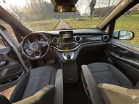 Gebraucht Mercedes V250 Edition 190 PS (139 kW) 2016 Weiß Van / Kleinbus