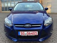 Gebraucht Ford Focus Trend 101 PS (74 kW) 2014 Blau Limousine