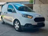 Gebraucht Ford Transit 101 PS (74 kW) 2020 Weiß Van
