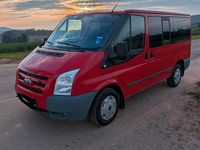 Gebraucht Ford Tourneo 140 PS (102 kW) 2011 Rot Van / Kleinbus