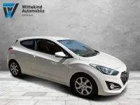 Używany Hyundai i30 135 KM (99 kW) 2013 Biały Coupe