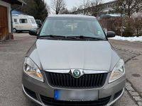 Gebraucht Skoda Fabia 72 PS (52 kW) 2012 Gold Limousine
