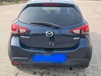 Gebraucht Mazda 2 105 PS (77 kW) 2015 Blau Kleinwagen
