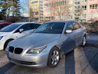 Gebraucht BMW 530 235 PS (172 kW) 2008 Grau Limousine