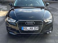 Gebraucht Audi A3 Attraction 105 PS (77 kW) 2013 Schwarz Kleinwagen