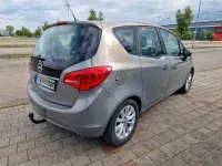 Gebraucht Opel Meriva Style 101 PS (74 kW) 2015 Beige Van / Kleinbus