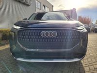 Neu Audi Q3 Sport 150 PS (110 kW) 2025 Grau SUV
