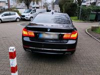 gebraucht BMW 750 disel .X-drive.381 PS .128.000 km .voll astatung