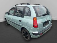 Second-hand Hyundai Matrix 82 CP (60 kW) 2005 Argintiu Monovolum
