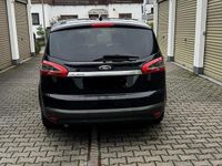 Gebraucht Ford S-MAX Titanium S 165 PS (121 kW) 2011 Schwarz Van / Kleinbus