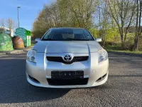 Gebraucht Toyota Auris Luna 124 PS (91 kW) 2008 Grau Kleinwagen