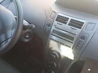 Gebraucht Toyota Yaris Cool 69 PS (50 kW) 2009 Limousine