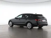 Gebraucht Audi A4 Advanced 265 PS (194 kW) 2021 Mythosschwarz Kombi