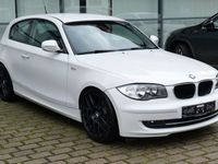 gebraucht BMW 118 d SPORTSITZ+SITZHEIZUNG+PDC+18" ALU+M LENKRAD