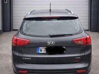 Gebraucht Kia Ceed Sportswagon DREAM-TEAM Edition 116 PS (85 kW) 2013 Kombi
