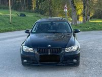 Second-hand BMW 325 218 CP (160 kW) 2005 Negru Berlinǎ