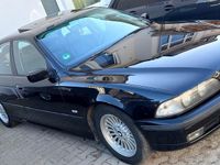 Gebraucht BMW 523 170 PS (125 kW) 1998 Schwarz Limousine