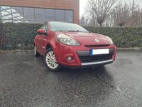 Gebraucht Renault Clio II 75 PS (55 kW) 2010 Rot Limousine