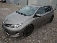 Gebraucht Toyota Auris Life+ 132 PS (97 kW) 2014 Grau Limousine