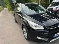 Gebraucht Ford Kuga Individual 163 PS (119 kW) 2014 Schwarz SUV