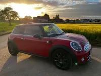 Gebraucht Mini Cooper D 112 PS (82 kW) 2013 Rot Kleinwagen