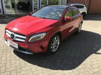 Gebraucht Mercedes GLA180 122 PS (89 kW) 2016 Jupiterrot  unilack SUV