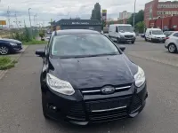 Gebraucht Ford Focus 105 PS (77 kW) 2011 Schwarz Kombi
