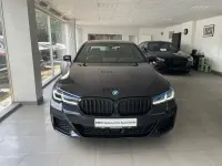 Gebraucht BMW 530e M Sport 292 PS (214 kW) 2022 Schwarz Limousine