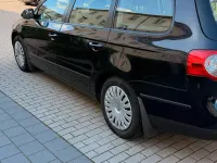 Gebraucht VW Passat 122 PS (89 kW) 2009 Schwarz Kombi