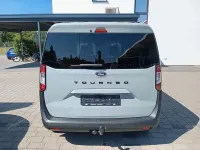 Gebraucht Ford Tourneo Courier Titanium 125 PS (91 kW) 2024 Grau Van / Kleinbus