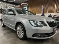 Gebraucht Skoda Superb Exclusive 140 PS (102 kW) 2014 Silber Kombi