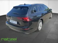 Gebraucht VW Golf VIII Life 116 PS (85 kW) 2025 Schwarz Kombi