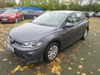 Usata VW Polo Life 95 CV (69 kW) 2023 Grigio Berlina
