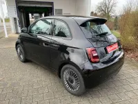 Gebraucht Fiat 500e Icon 86 kW (118 PS) 2022 Onyx schwarz Kleinwagen