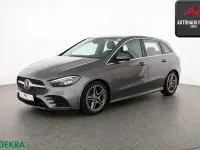 Gebraucht Mercedes B200 AMG line 163 PS (119 kW) 2021 Mountaingrau Kleinwagen