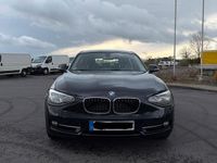 Gebraucht BMW 116 136 PS (100 kW) 2012 Schwarz Kleinwagen